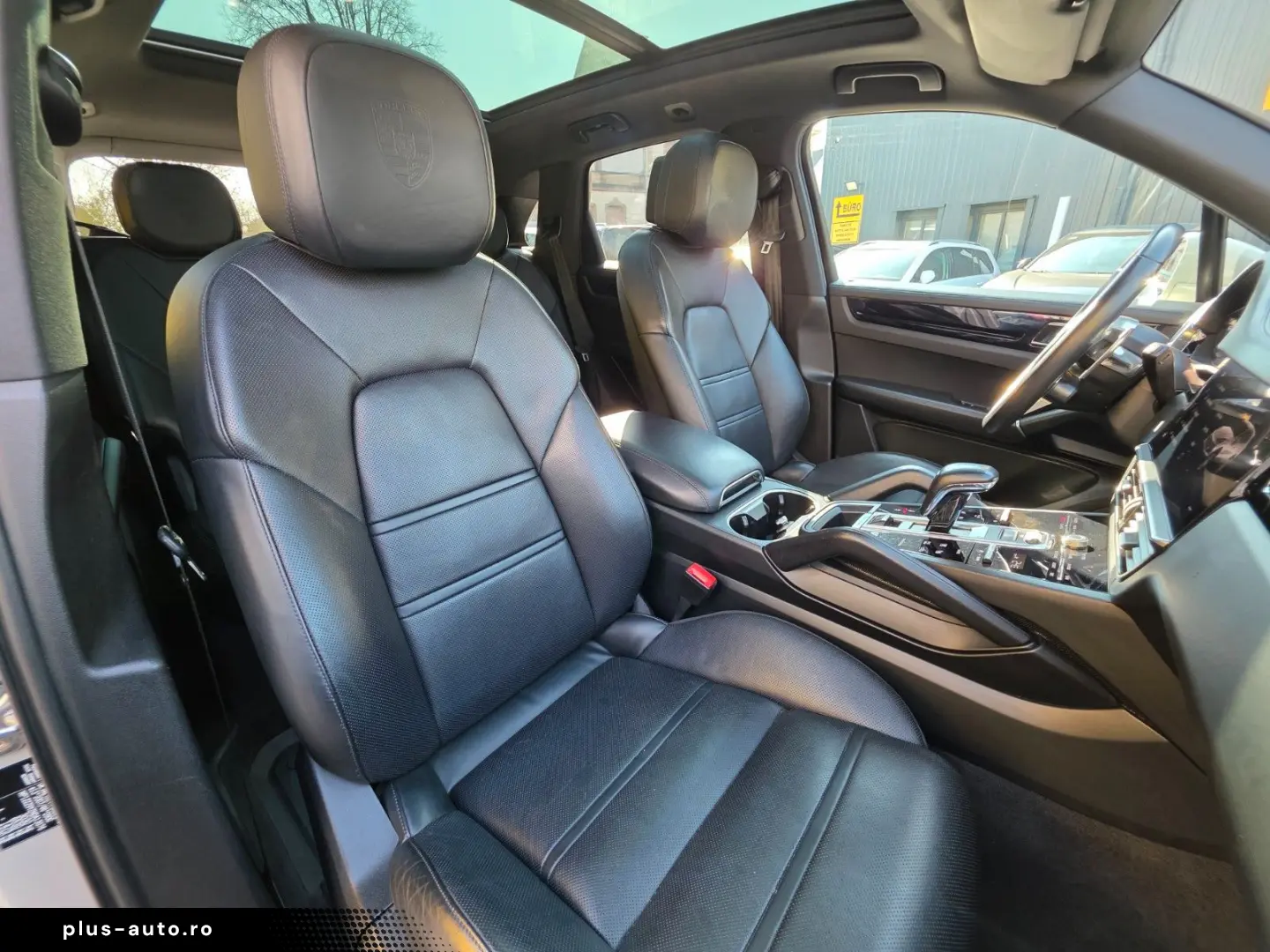 PORSCHE CAYENNE E-HYBRID PANO LUFT SPORT CHRONO BT