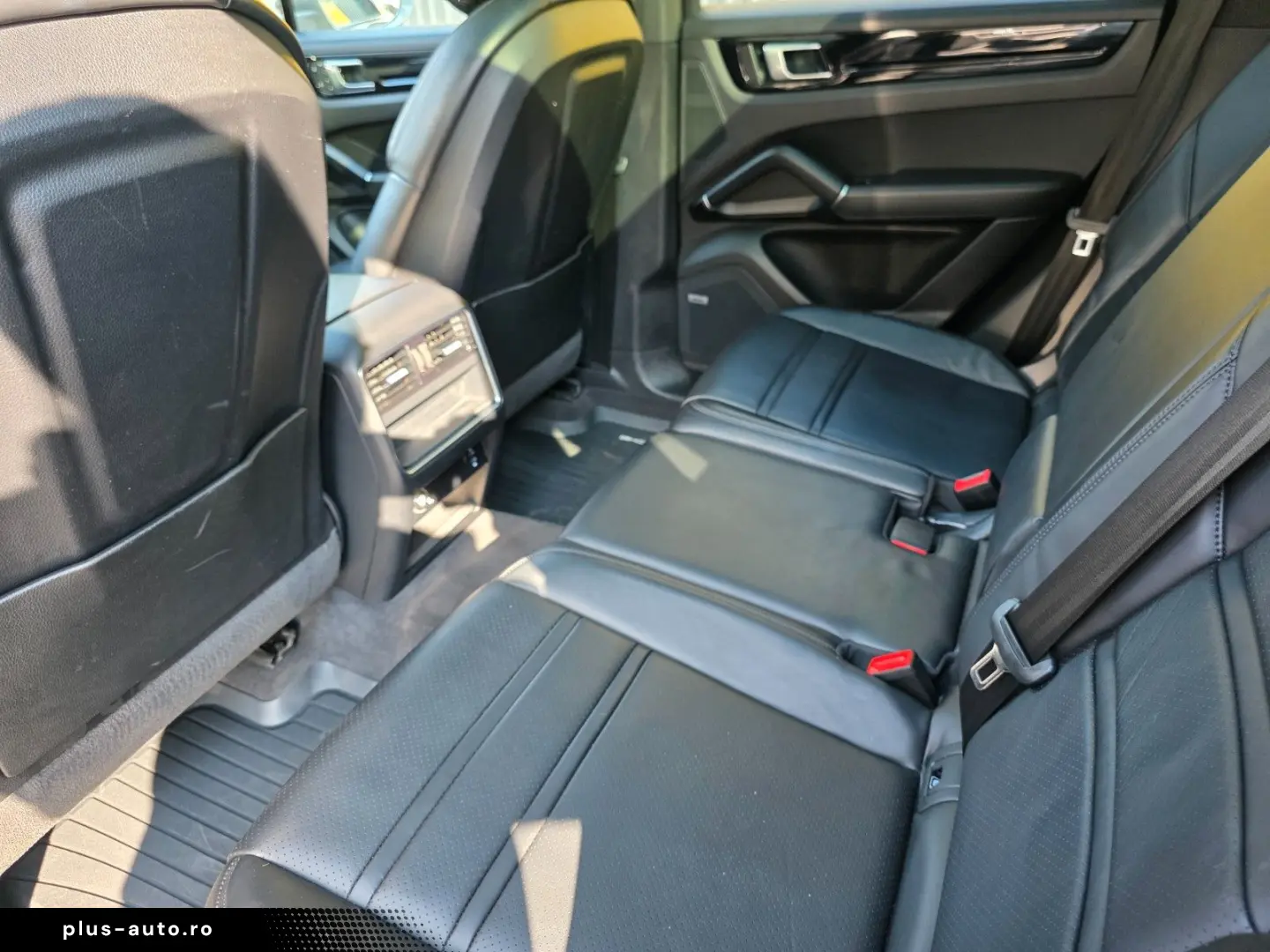 PORSCHE CAYENNE E-HYBRID PANO LUFT SPORT CHRONO BT