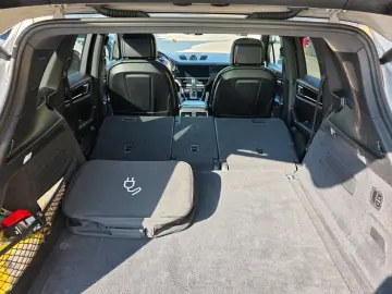 PORSCHE CAYENNE E-HYBRID PANO LUFT SPORT CHRONO BT