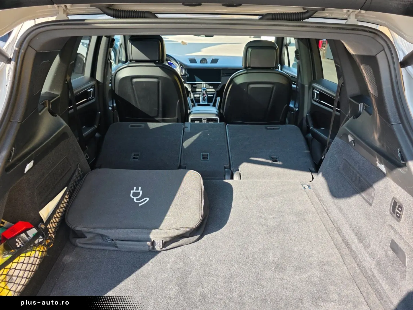 PORSCHE CAYENNE E-HYBRID PANO LUFT SPORT CHRONO BT