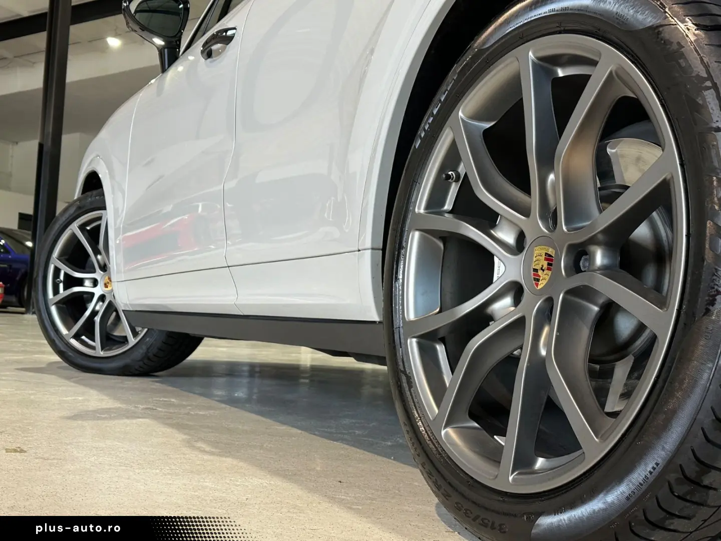 PORSCHE Cayenne Coupe Turbo  Soft-Close PDCC Pano 21