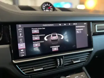 PORSCHE Cayenne Coupe Turbo  Soft-Close PDCC Pano 21