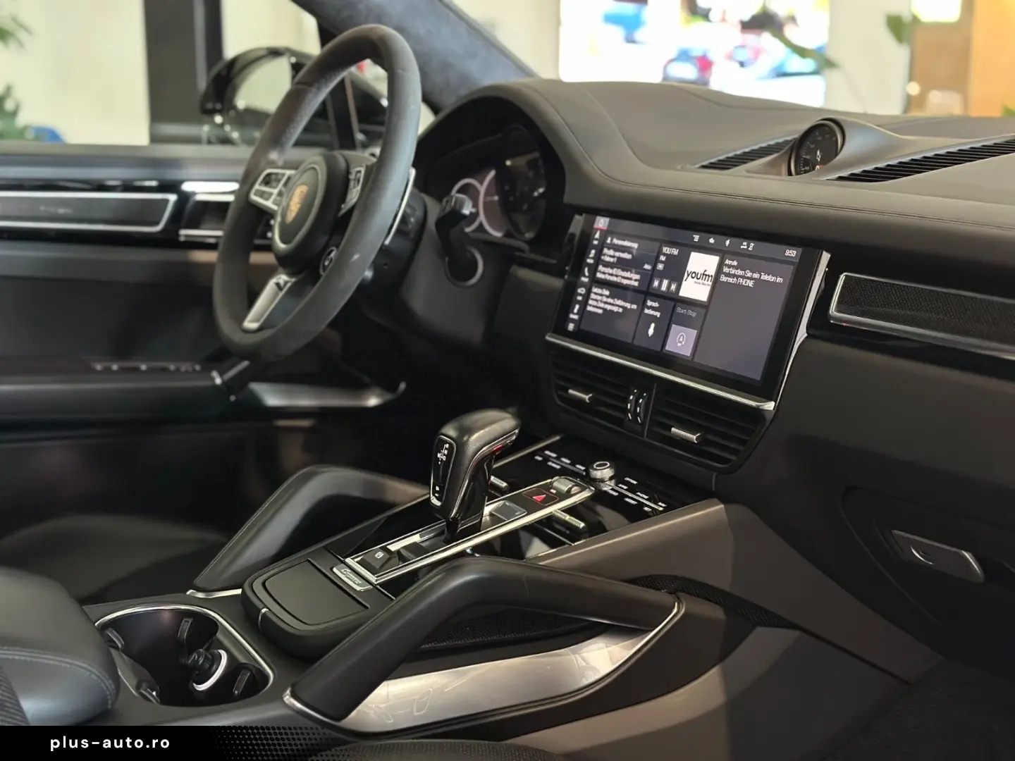 PORSCHE Cayenne Coupe Turbo  Soft-Close PDCC Pano 21