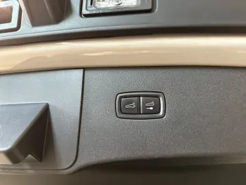 PORSCHE Cayenne Coupe Turbo  Soft-Close PDCC Pano 21