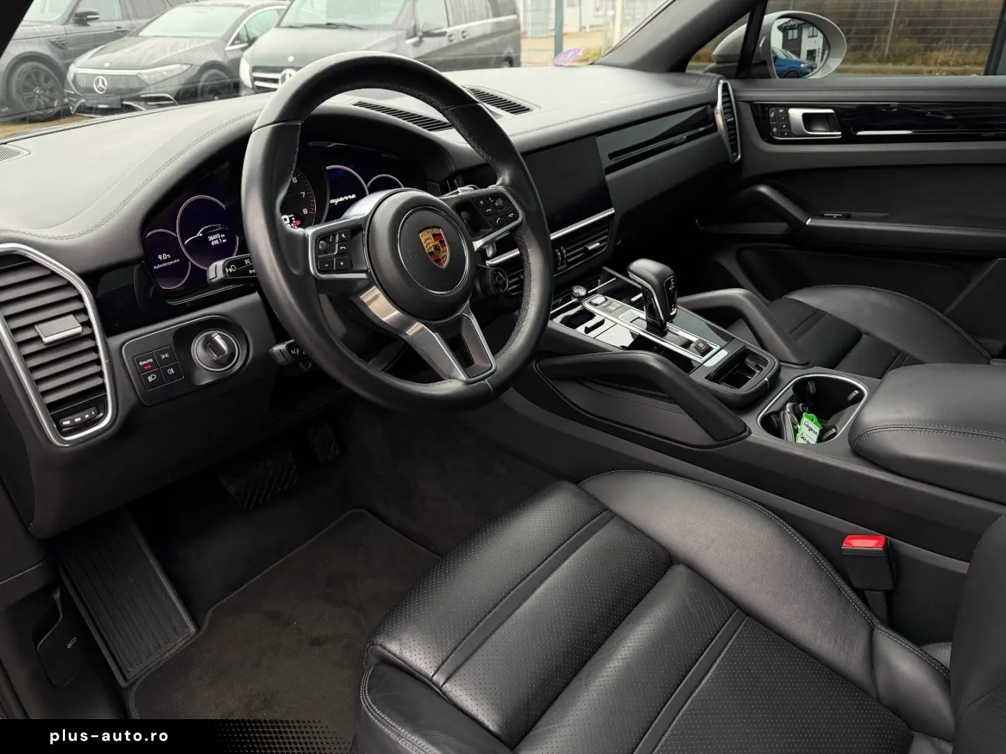 PORSCHE Cayenne COUPE 3.0 Hybrid SPORT DESIGN PACKAGE