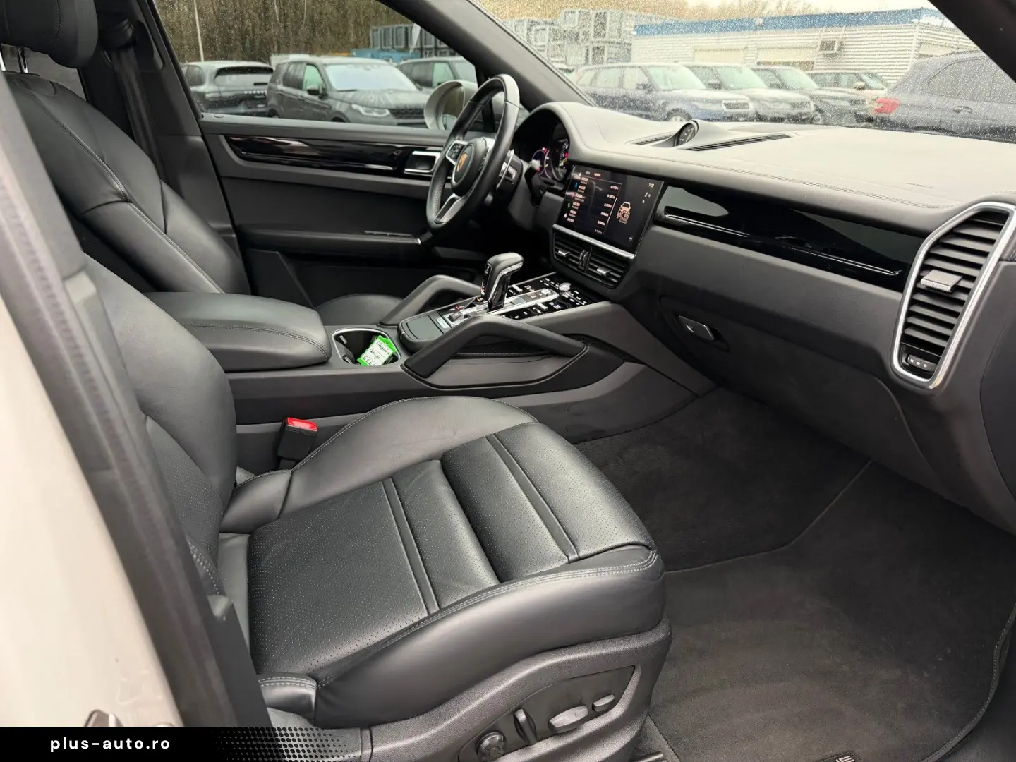 PORSCHE Cayenne COUPE 3.0 Hybrid SPORT DESIGN PACKAGE