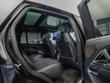 LAND ROVER Range Rover P530 Autobiography TV