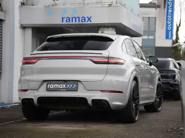 PORSCHE E-Hybrid Coupé PLATINUM-SPORTDESIGN-INNODRI-VOLL