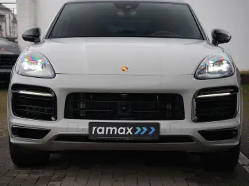 PORSCHE E-Hybrid Coupé PLATINUM-SPORTDESIGN-INNODRI-VOLL