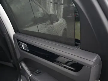 PORSCHE E-Hybrid Coupé PLATINUM-SPORTDESIGN-INNODRI-VOLL