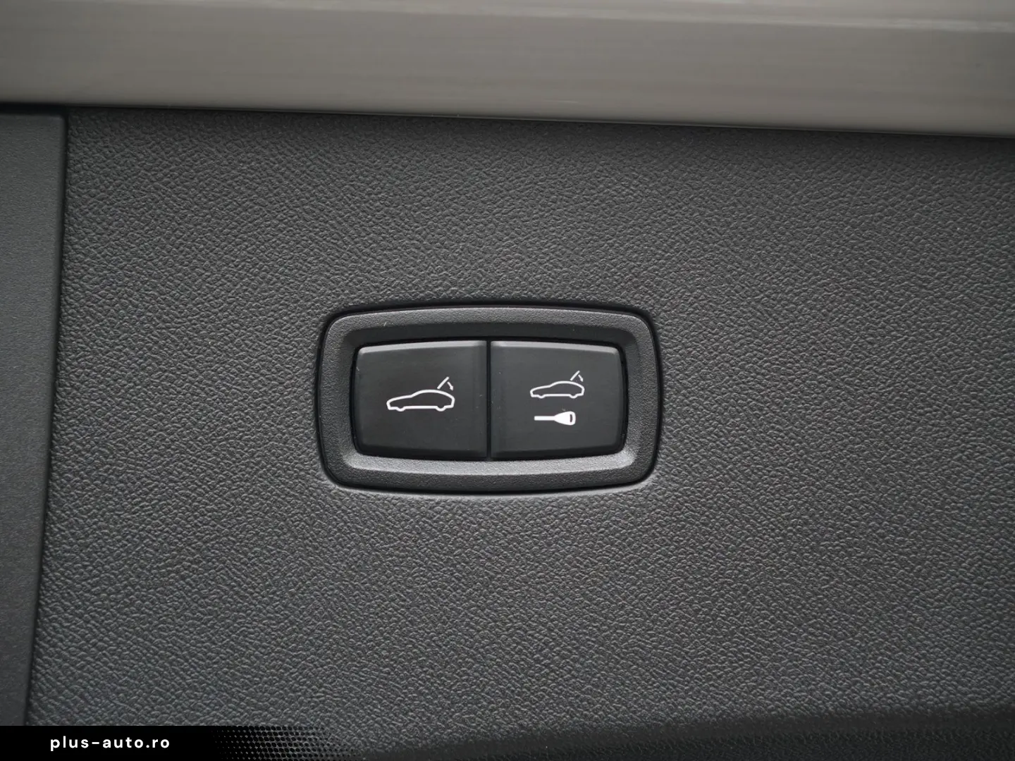 PORSCHE E-Hybrid Coupé PLATINUM-SPORTDESIGN-INNODRI-VOLL