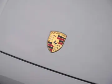 PORSCHE Cayenne E-HYBRID SPORTDES UITL AIR MATR PANO ACC