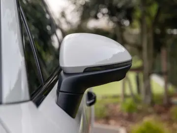 PORSCHE Cayenne E-HYBRID SPORTDES UITL AIR MATR PANO ACC