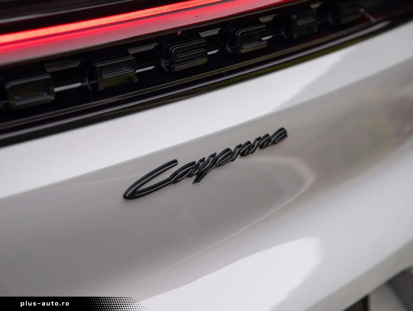 PORSCHE Cayenne E-HYBRID SPORTDES UITL AIR MATR PANO ACC