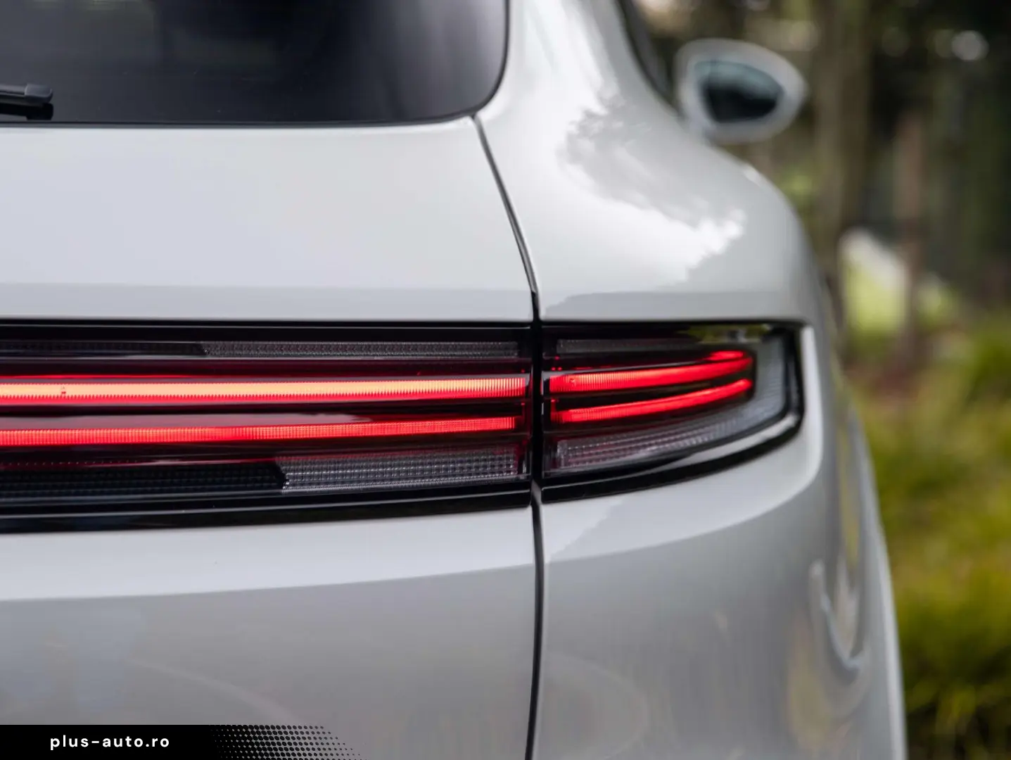 PORSCHE Cayenne E-HYBRID SPORTDES UITL AIR MATR PANO ACC