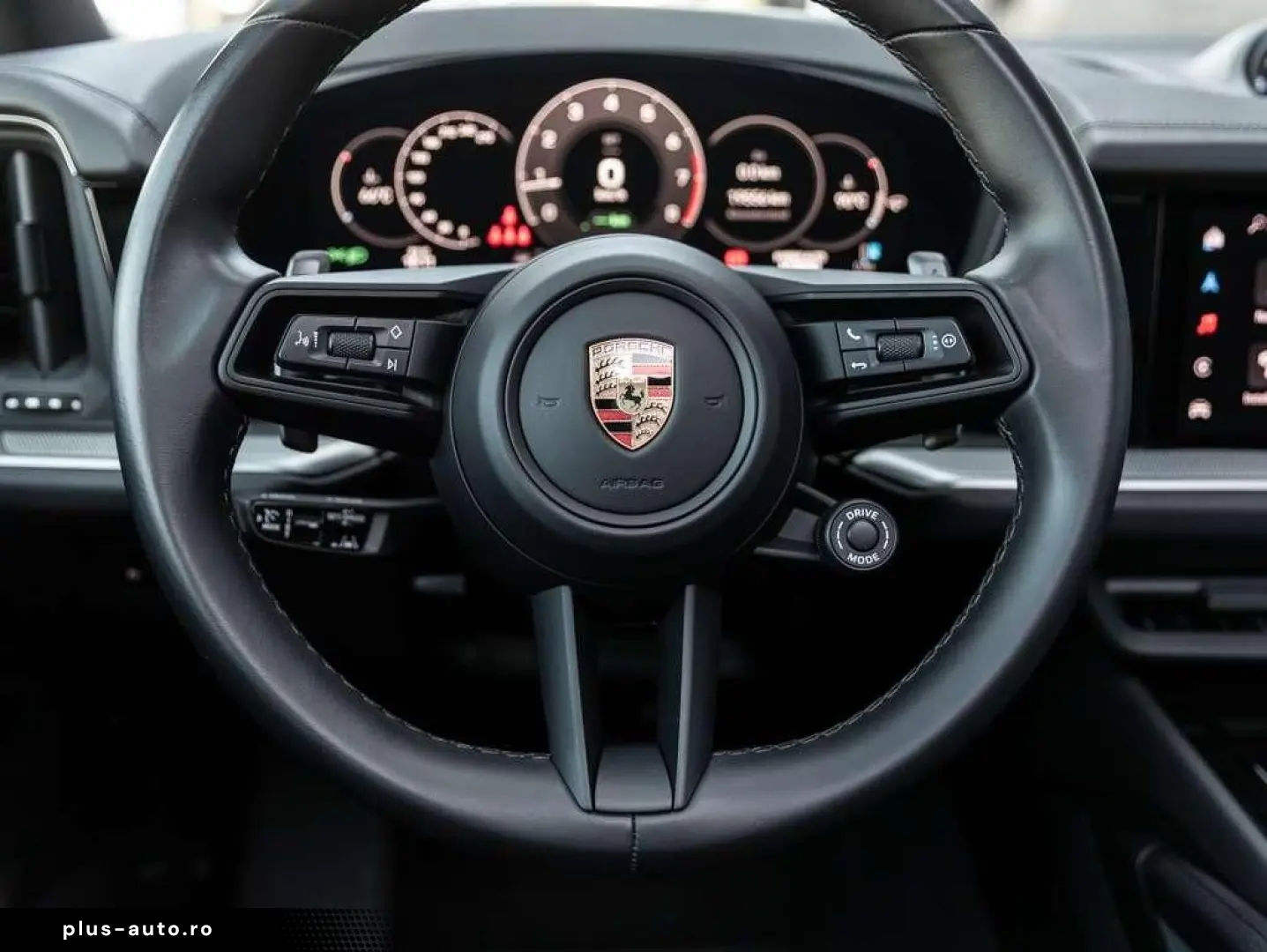 PORSCHE Cayenne E-HYBRID SPORTDES UITL AIR MATR PANO ACC