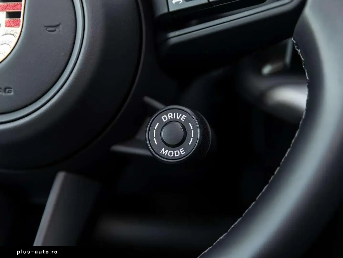 PORSCHE Cayenne E-HYBRID SPORTDES UITL AIR MATR PANO ACC