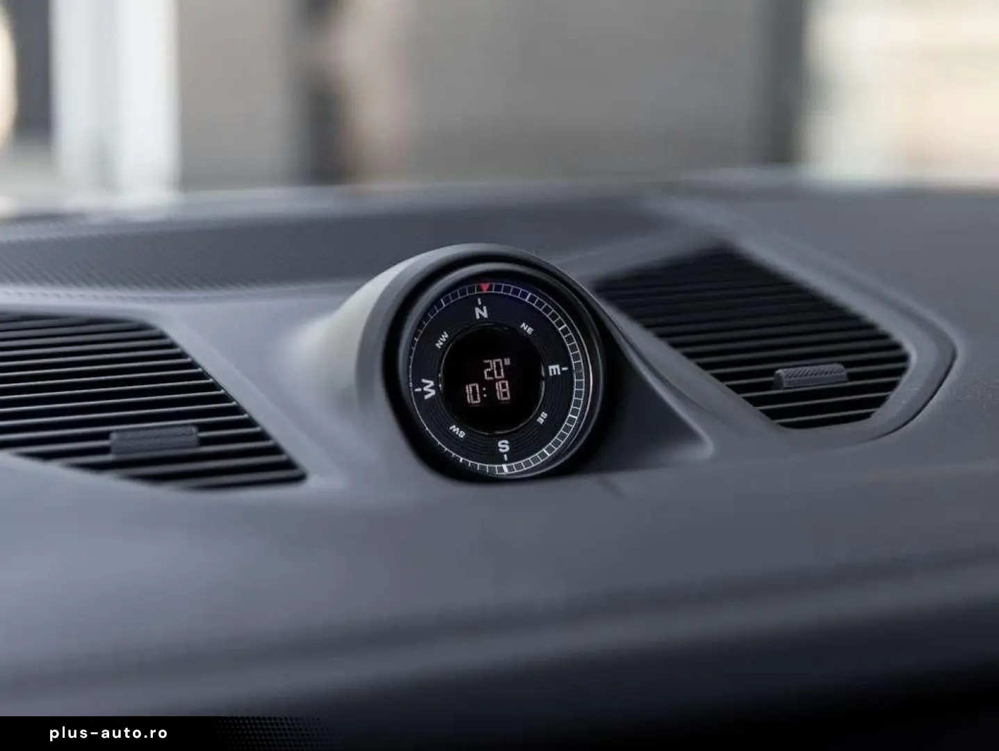 PORSCHE Cayenne E-HYBRID SPORTDES UITL AIR MATR PANO ACC