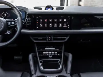 PORSCHE Cayenne E-HYBRID SPORTDES UITL AIR MATR PANO ACC