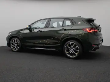 BMW X2 sD18i M Sport Edition Panorama Kamera 19Zoll