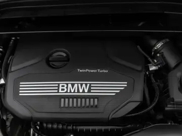 BMW X2 sD18i M Sport Edition Panorama Kamera 19Zoll