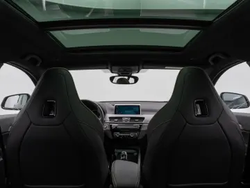 BMW X2 sD18i M Sport Edition Panorama Kamera 19Zoll