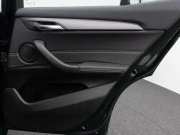 BMW X2 sD18i M Sport Edition Panorama Kamera 19Zoll