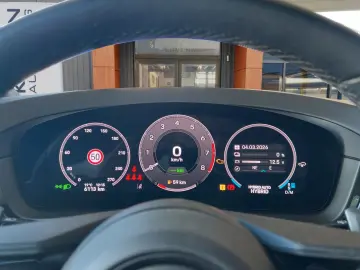 PORSCHE Cayenne E-Hybrid Kreide · NightVision · Massage