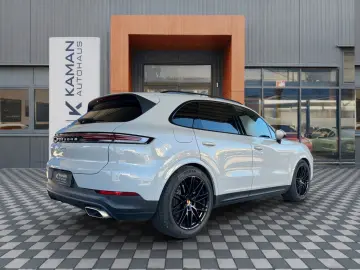PORSCHE Cayenne E-Hybrid Kreide · NightVision · Massage