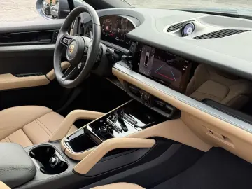 PORSCHE Cayenne Coupe SPORTDESIGN-PAKET 22 EXCLUSIVE