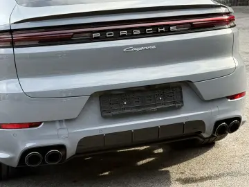 PORSCHE Cayenne Coupe SPORTDESIGN-PAKET 22 EXCLUSIVE