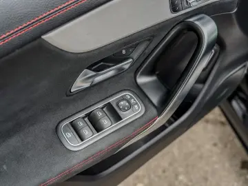 Mercedes-Benz CLA 250 4Matic