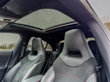 Mercedes-Benz CLA 250 4Matic