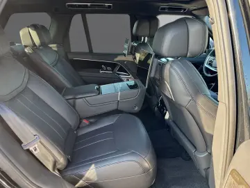 LAND ROVER Range Rover P530 Autobiography TV