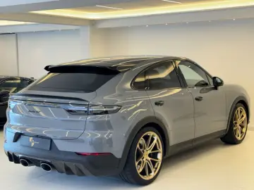 PORSCHE Cayenne Coupe Turbo GT 1.Hand Approved Garantie
