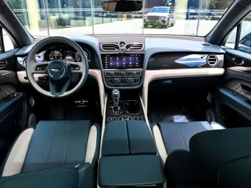 BENTLEY Bentayga 4.0 V8 S MY24