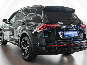VW Tiguan Allspace 2.0 l TDI DSG 4 Motion R-Line