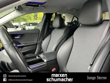 MERCEDES-BENZ C 300 e AVANTGARDE Night 360  AdvSound…