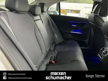 MERCEDES-BENZ C 300 e AVANTGARDE Night 360  AdvSound…