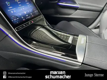 MERCEDES-BENZ C 300 e AVANTGARDE Night 360  AdvSound…