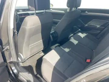 VW Passat Comfortline 2.0 TDI DSG