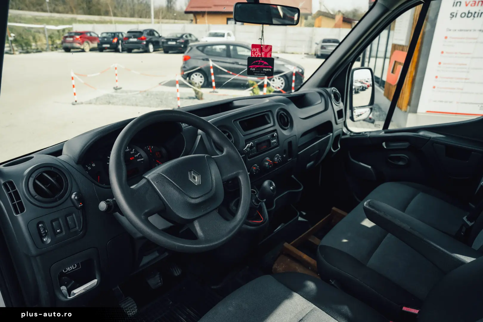 Autoplatforma Renault Master 2.3 dCi