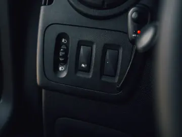 Autoplatforma Renault Master 2.3 dCi