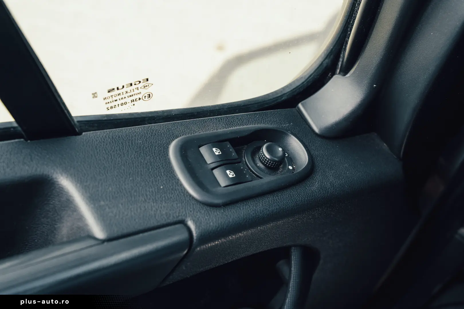 Autoplatforma Renault Master 2.3 dCi