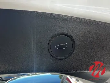 Tesla Model 3 MJ2023 Standard Range   Enhanced Autopilot