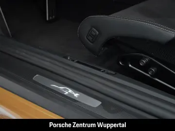 PORSCHE Cayman 718 GT4 RS BOSE Sportabgasanlage PCCB LED