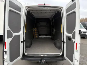 VW Crafter 2.0 TDI L4H3 Facelift AHK Kamera AppC