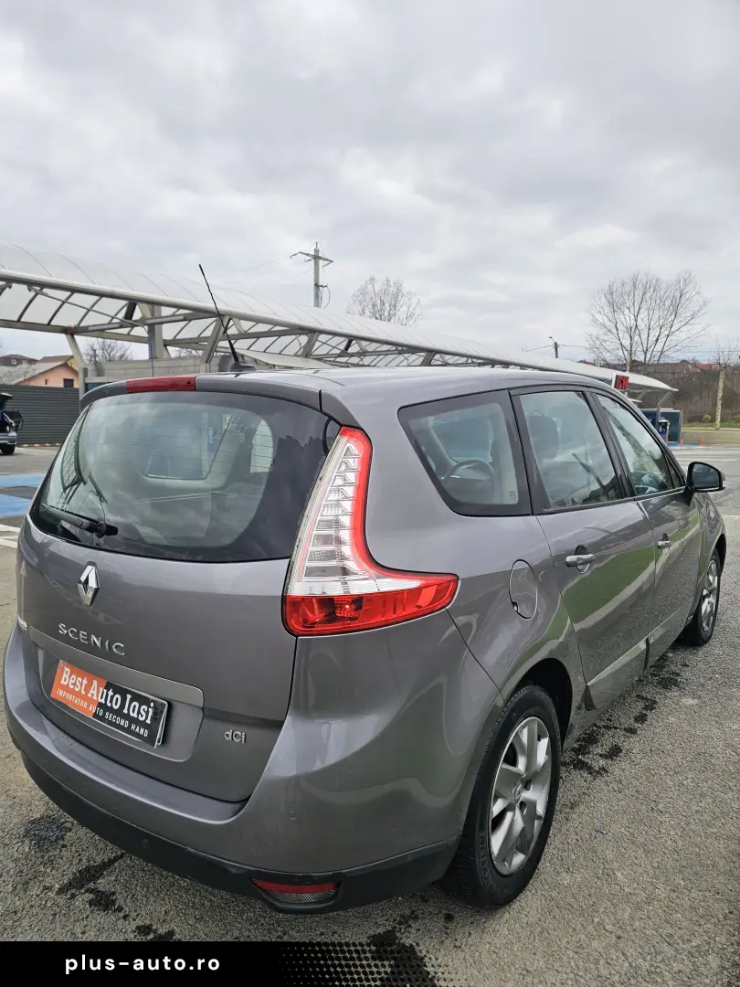 Renault Grand Scenic 1.5 DCI 7 locuri