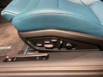 Porsche 992 (911) Carrera GTS   PDCC   Liftsystem   BOSE