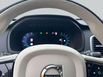 VOLVO XC90  AWD